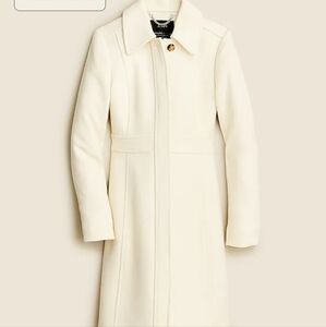 Petite new lady day topcoat in Italian double-cloth wool blend 6P vintage white